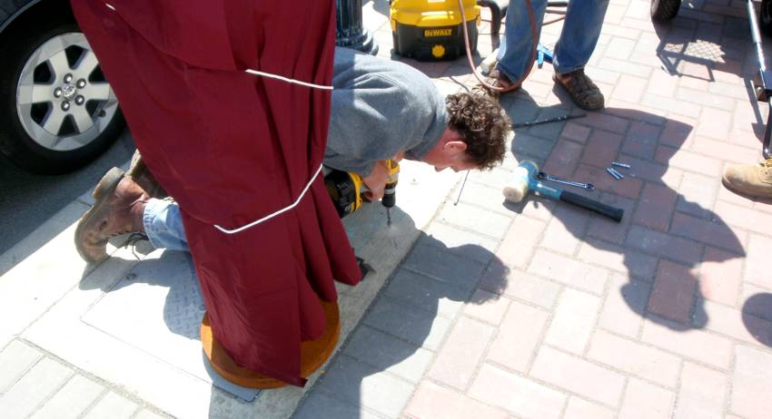 Installation of the Avenue of the People